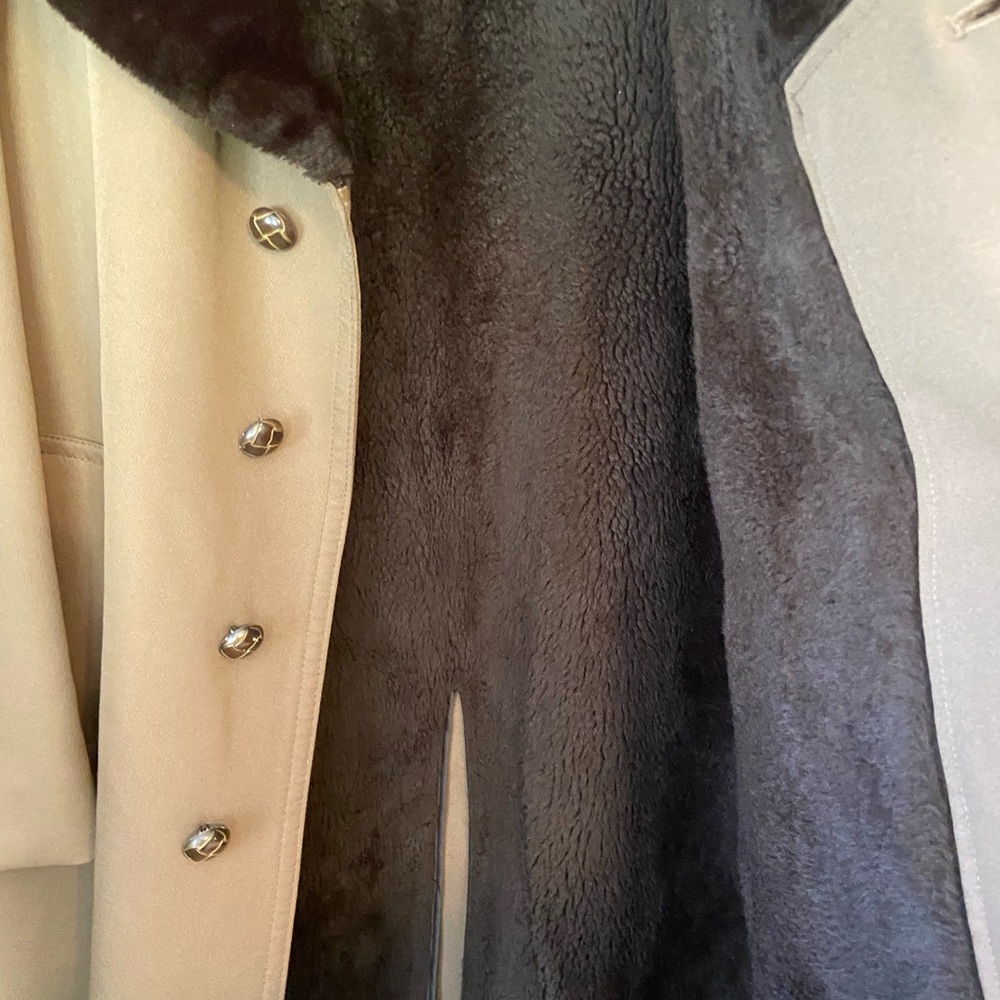 London Fog brown Pea Coat with Dark Brown Faux Fur Collar - Picture 5 of 8
